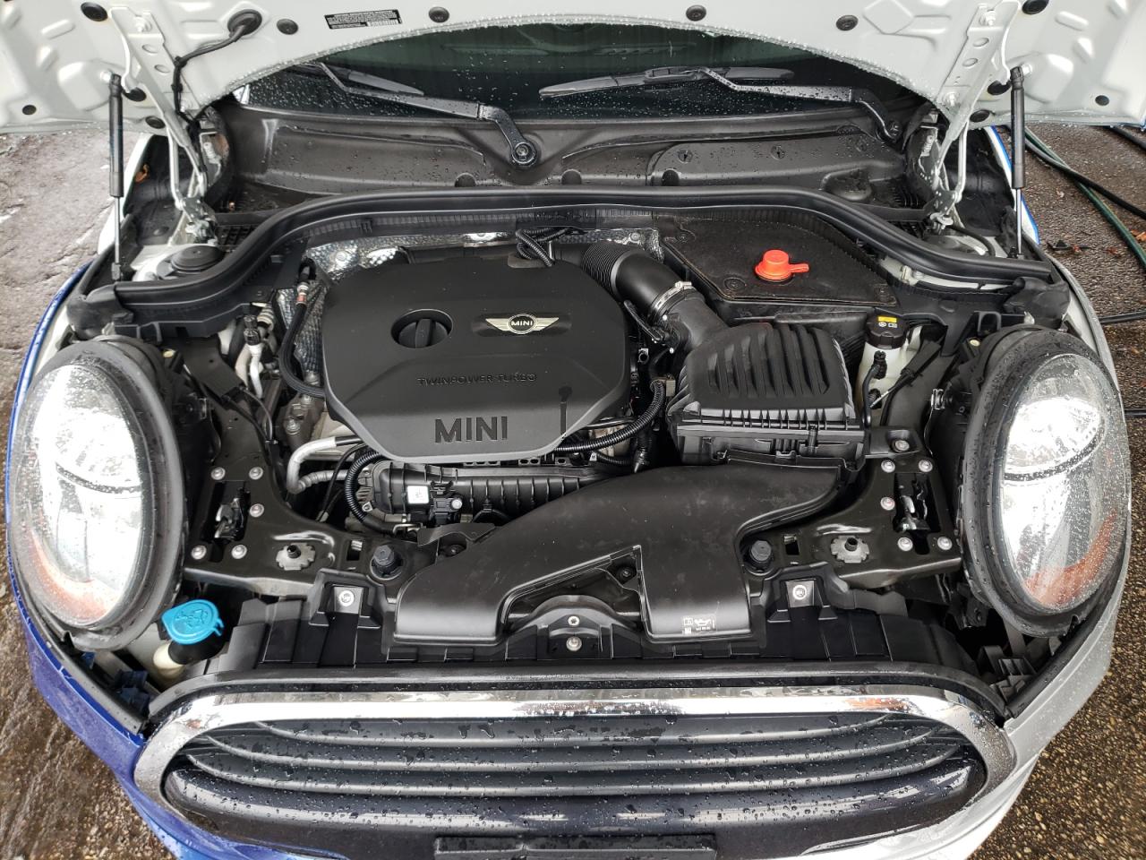 Photo 7 from auction – 2016 MINI COOPER with VIN WMWXP5C5XG3B77193