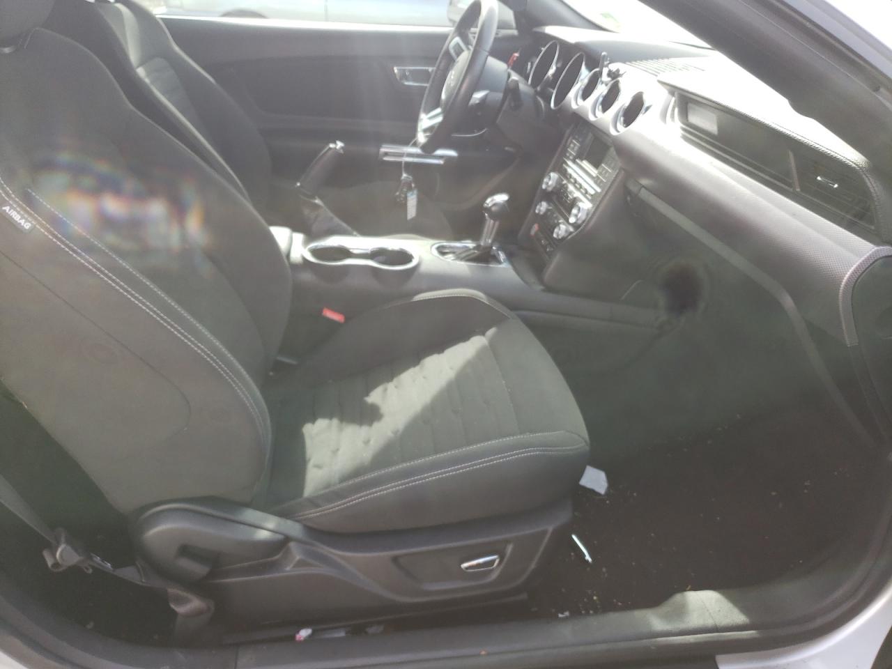 Photo 5 from auction – 2015 FORD MUSTANG with VIN 1FA6P8TH1F5311850