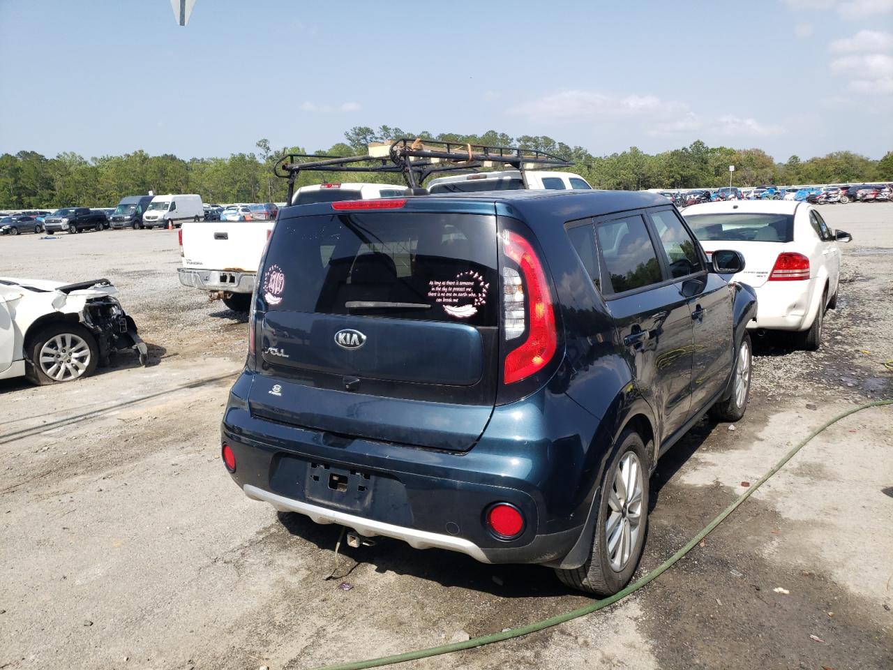 Zdjęcie 4 z aukcji – 2017 KIA SOUL + z VIN KNDJP3A52H7481934