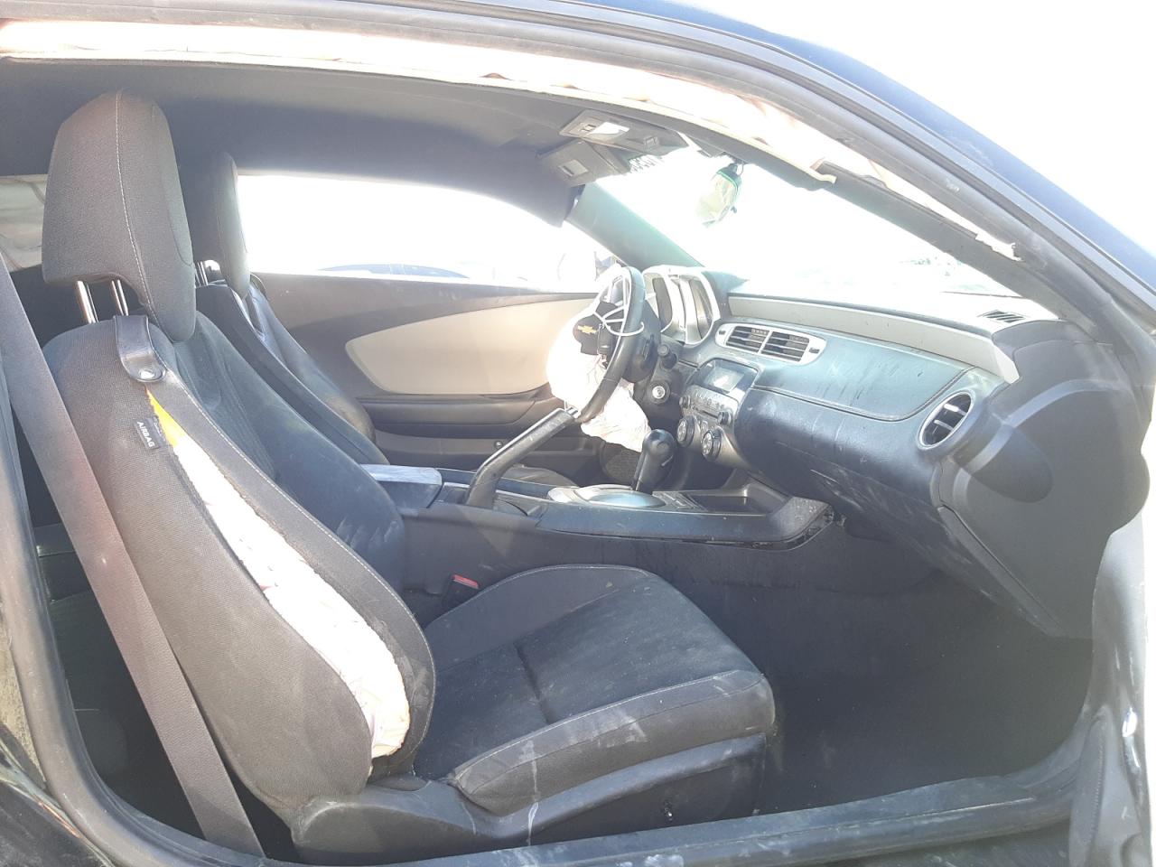 Photo 5 from auction – 2015 CHEVROLET CAMARO LS with VIN 2G1FB1E37F9128398