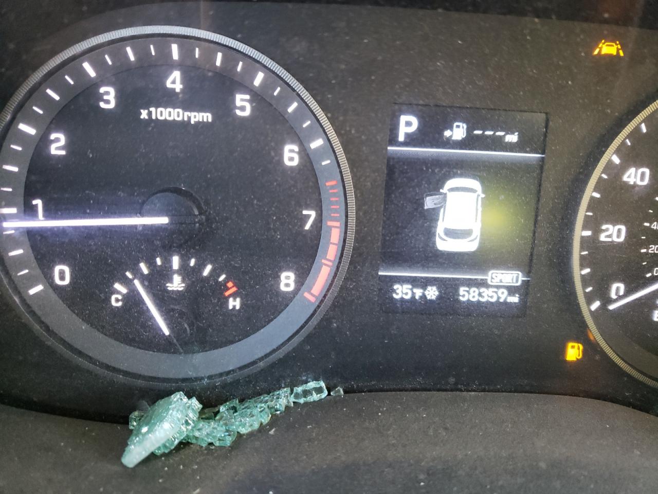 Photo 8 from auction – 2019 HYUNDAI TUCSON SE with VIN KM8J2CA49KU894492