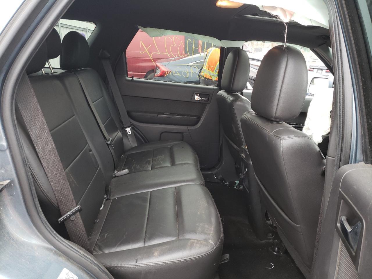 Photo 6 from auction – 2010 FORD ESCAPE LIM with VIN 1FMCU9EG0AKC77924