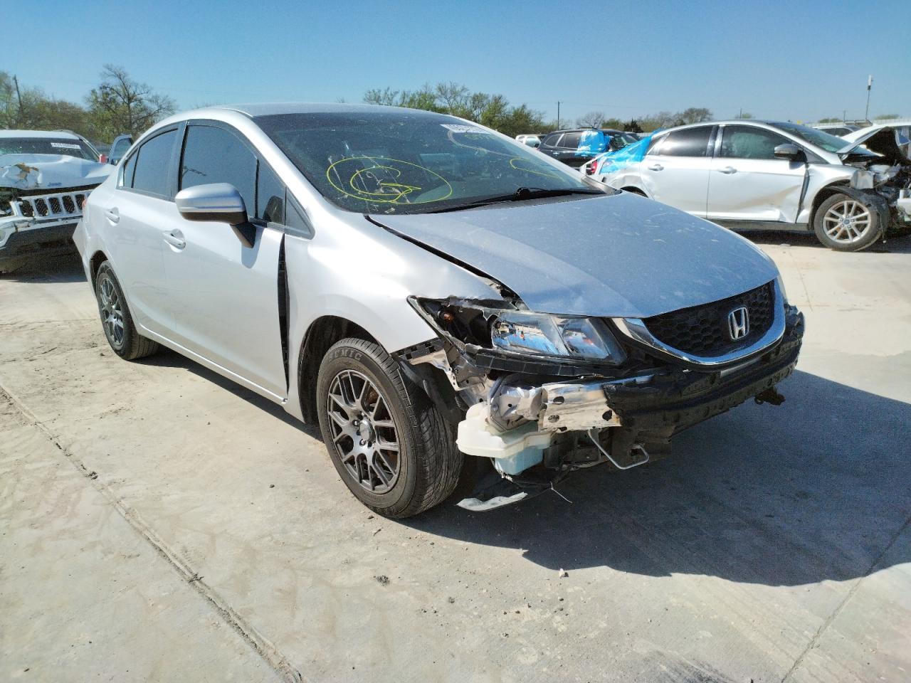 Photo 1 from auction – 2015 HONDA CIVIC LX with VIN 19XFB2F50FE053431