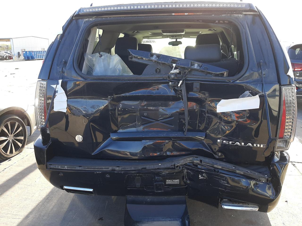 Photo 9 from auction – 2013 CADILLAC ESCALADE P with VIN 1GYS3CEF8DR173579