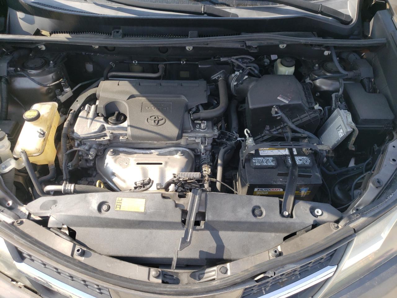 Photo 7 from auction – 2015 TOYOTA RAV4 LIMIT with VIN 2T3YFREV2FW214258
