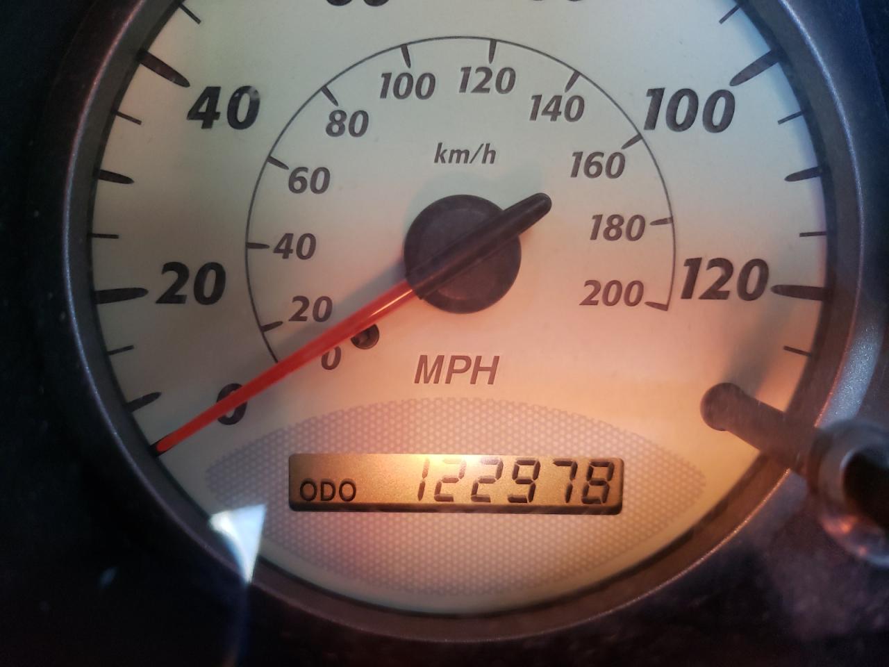 Photo 8 from auction – 2002 TOYOTA RAV4 with VIN JTEHH20VX26031352