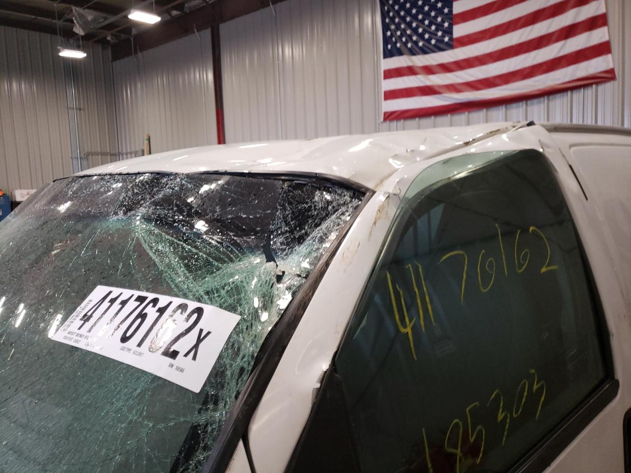 Photo 9 from auction – 2016 GMC SAVANA G25 with VIN 1GTW7AFF5G1168566