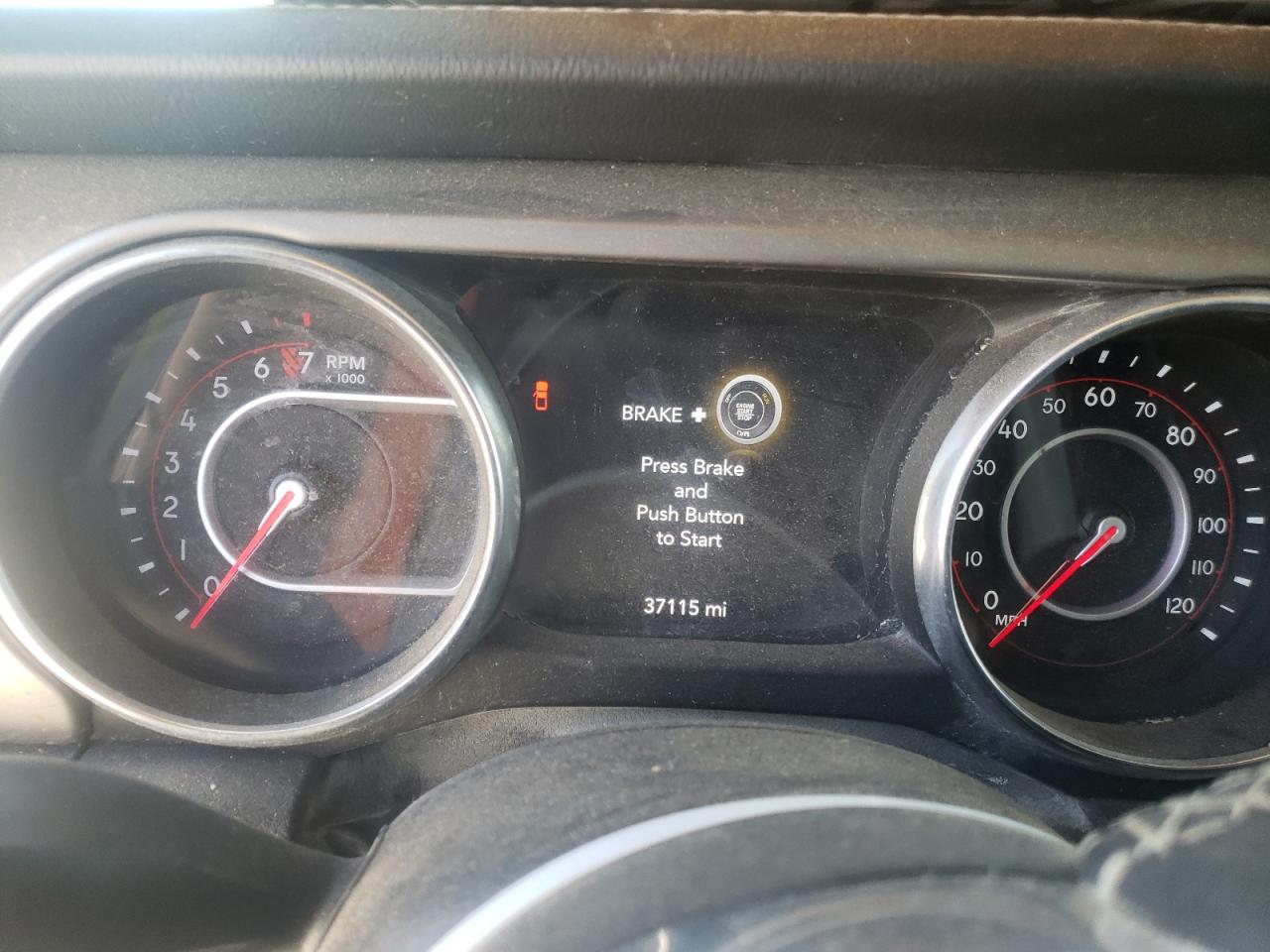 Photo 8 from auction – 2020 JEEP GLADIATOR with VIN 1C6JJTBG4LL194006