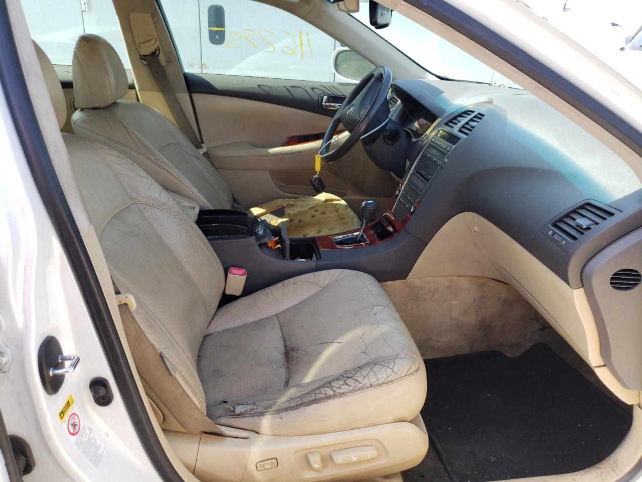 Photo 5 from auction – 2009 LEXUS ES 350 with VIN JTHBJ46GX92326650