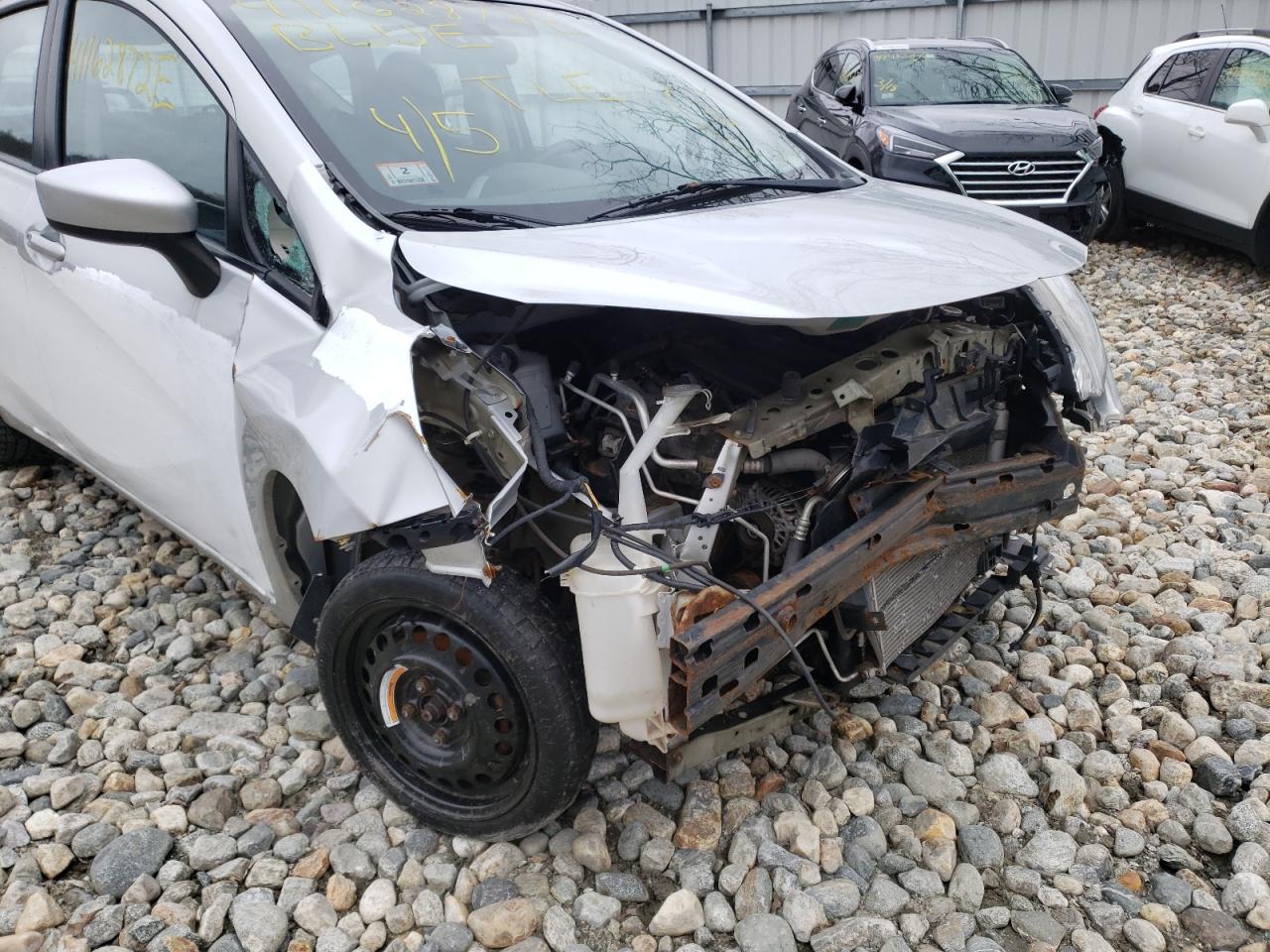 Photo 9 from auction – 2015 NISSAN VERSA NOTE with VIN 3N1CE2CP6FL382715