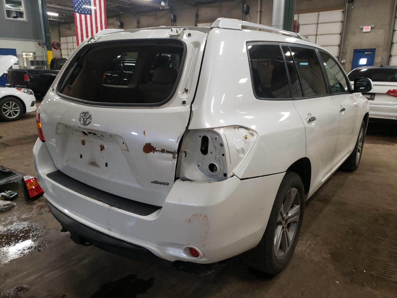 Photo 4 from auction – 2010 TOYOTA HIGHLANDER with VIN JTEDK3EH1A2163401