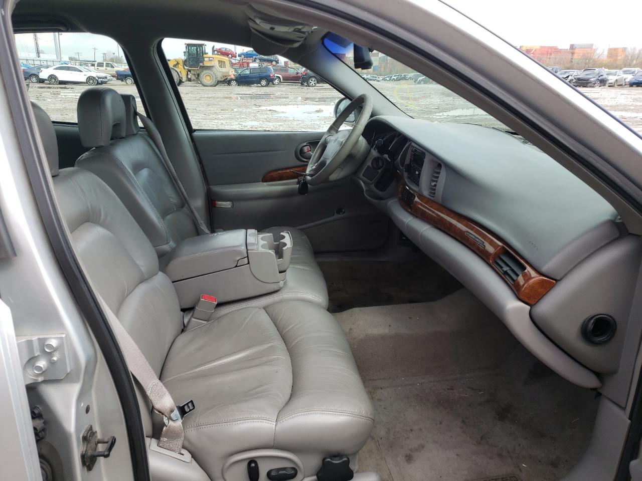 Photo 5 from auction – 2001 BUICK LESABRE LI with VIN 1G4HR54K51U275824