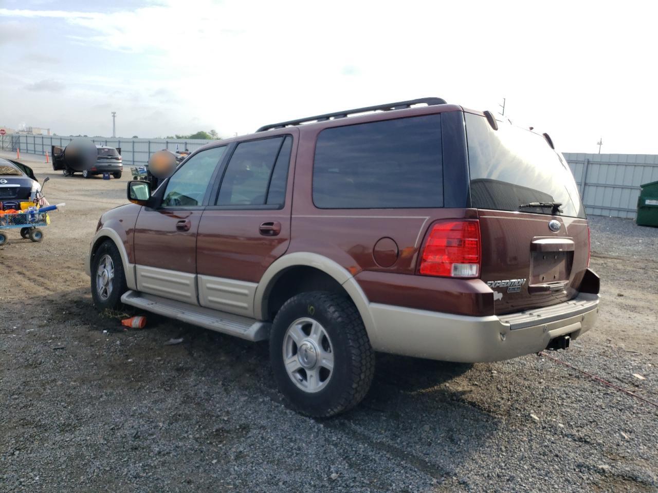 Photo 3 from auction – 2006 FORD EXPEDITION with VIN 1FMPU17576LA29573