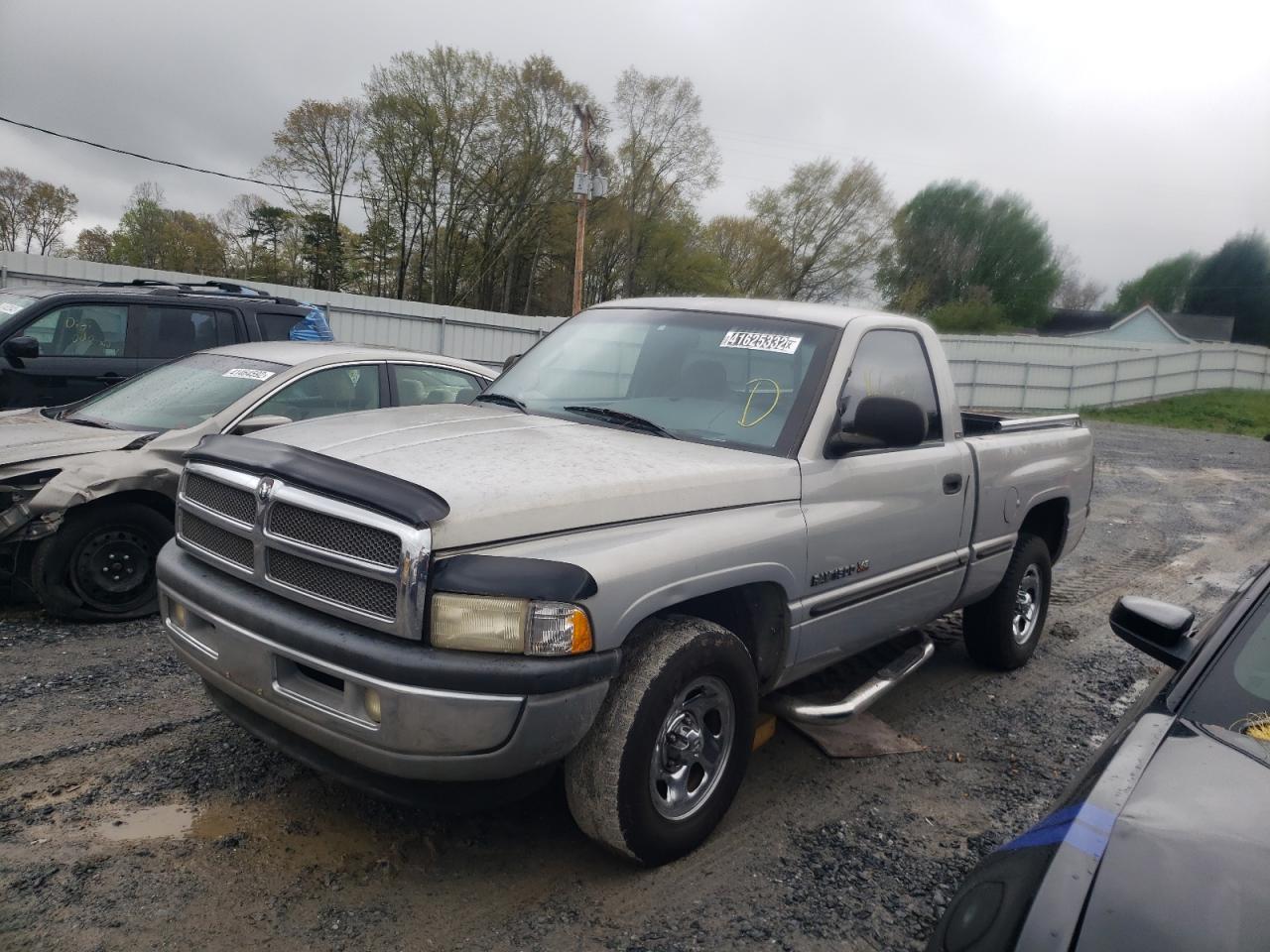 Photo 2 from auction – 1998 DODGE RAM 1500 with VIN 1B7HC16Y1WS658789