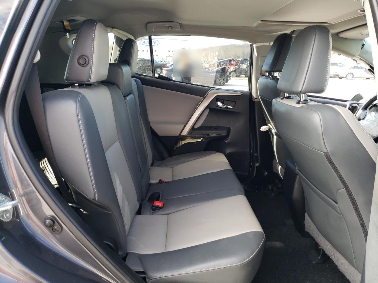 Photo 6 from auction – 2014 TOYOTA RAV4 LIMIT with VIN 2T3DFREV0EW147852