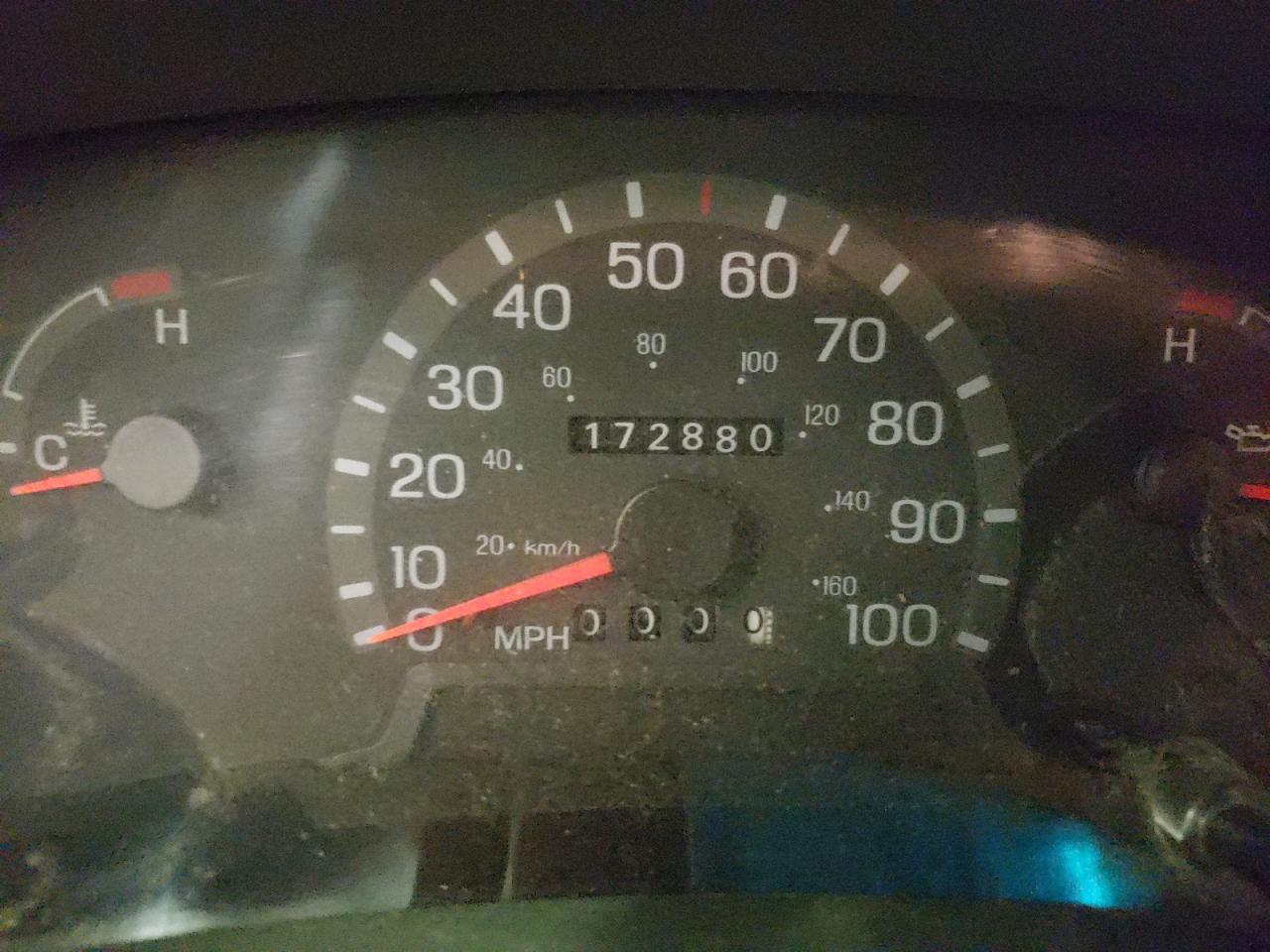 Photo 8 from auction – 1997 FORD F150 with VIN 1FTDF0824VKA28529