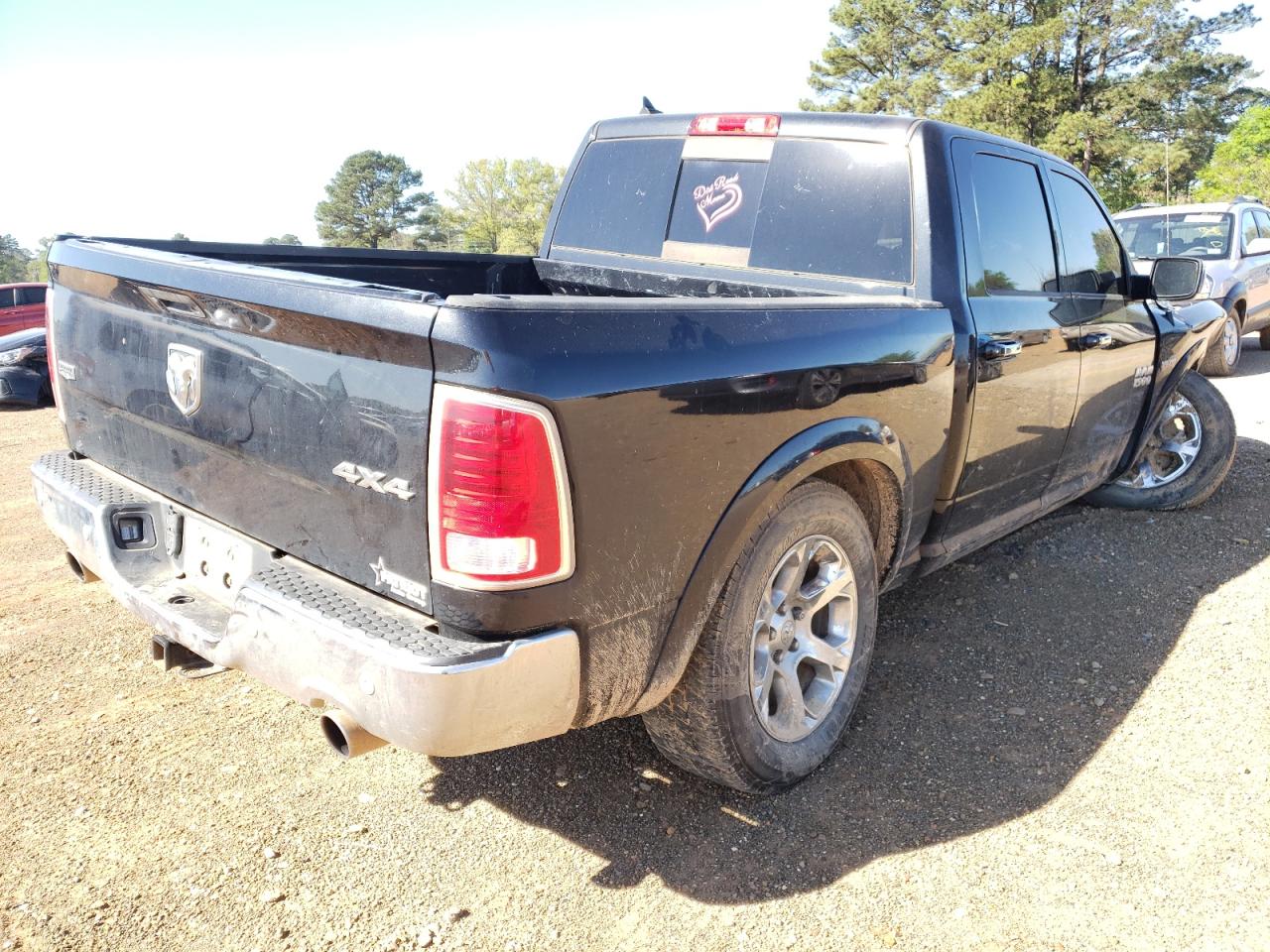 Photo 4 from auction – 2017 RAM 1500 LARAM with VIN 1C6RR7NT0HS853207