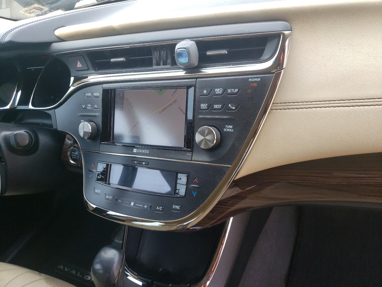 Photo 9 from auction – 2013 TOYOTA AVALON BAS with VIN 4T1BK1EB0DU004997