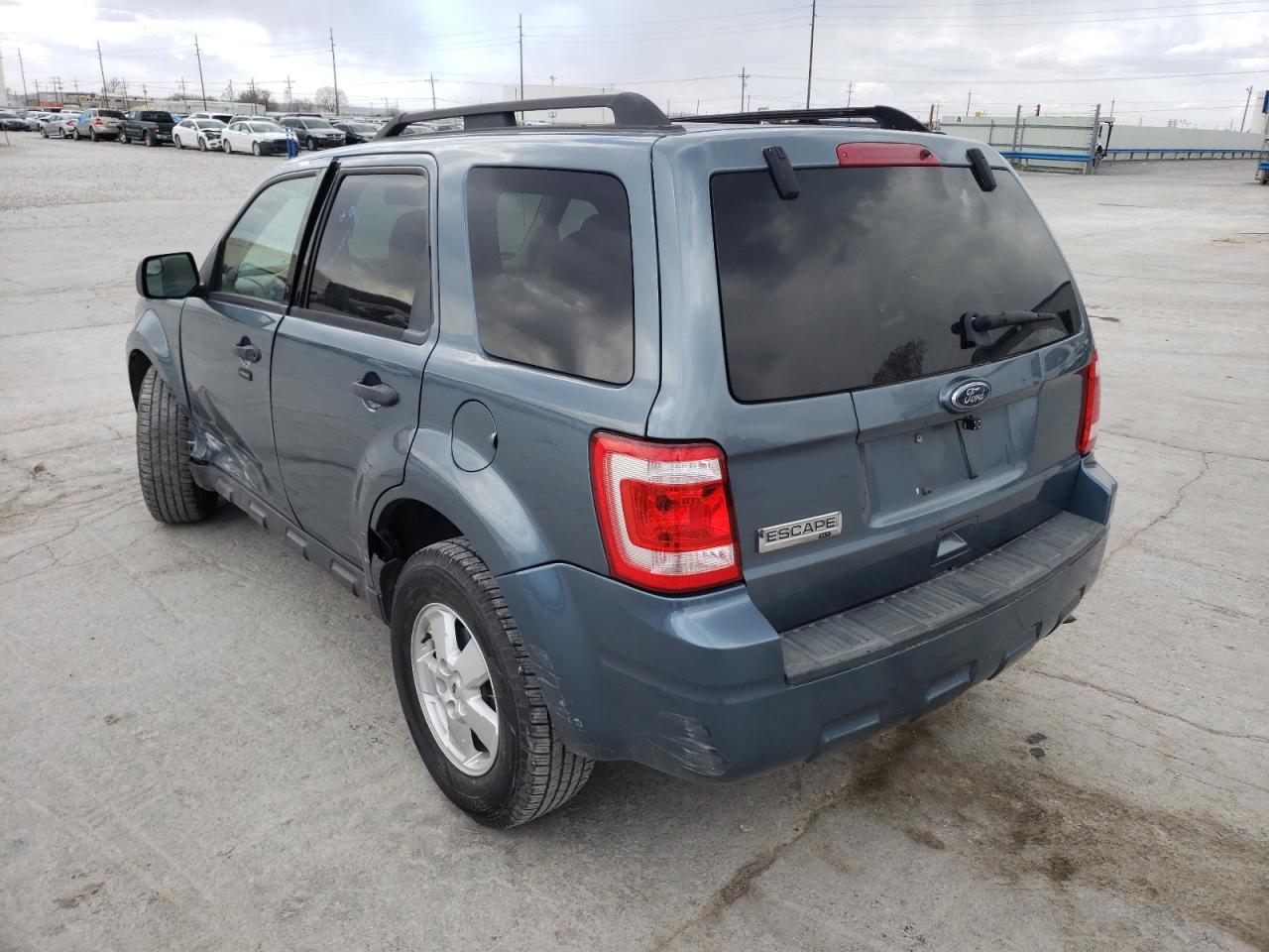 Photo 3 from auction – 2010 FORD ESCAPE XLT with VIN 1FMCU0D7XAKC42644