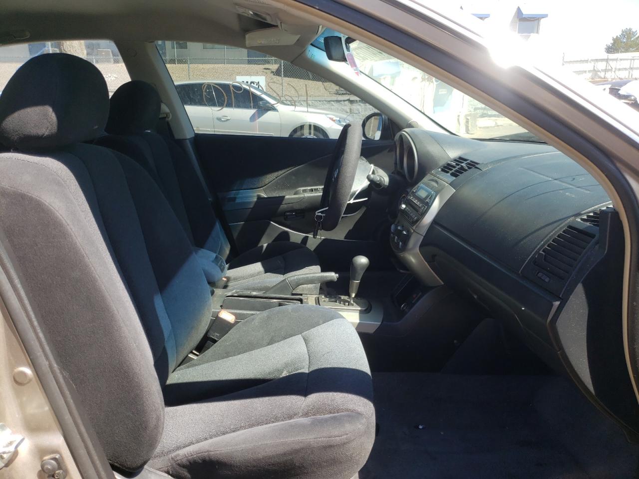 Photo 5 from auction – 2004 NISSAN ALTIMA BAS with VIN 1N4AL11D84C180258