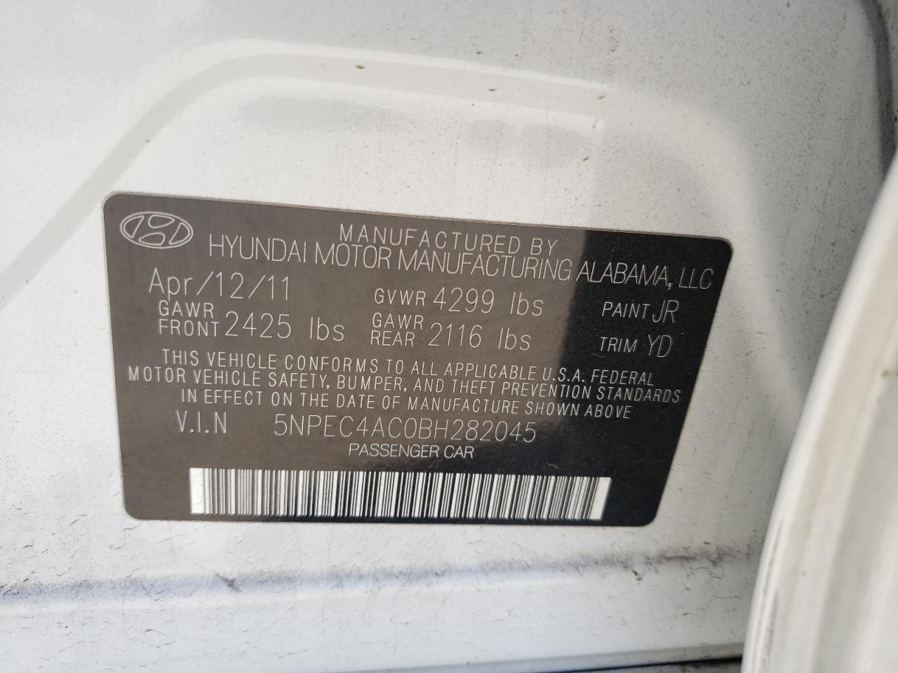 Photo 10 from auction – 2011 HYUNDAI SONATA SE with VIN 5NPEC4AC0BH282045