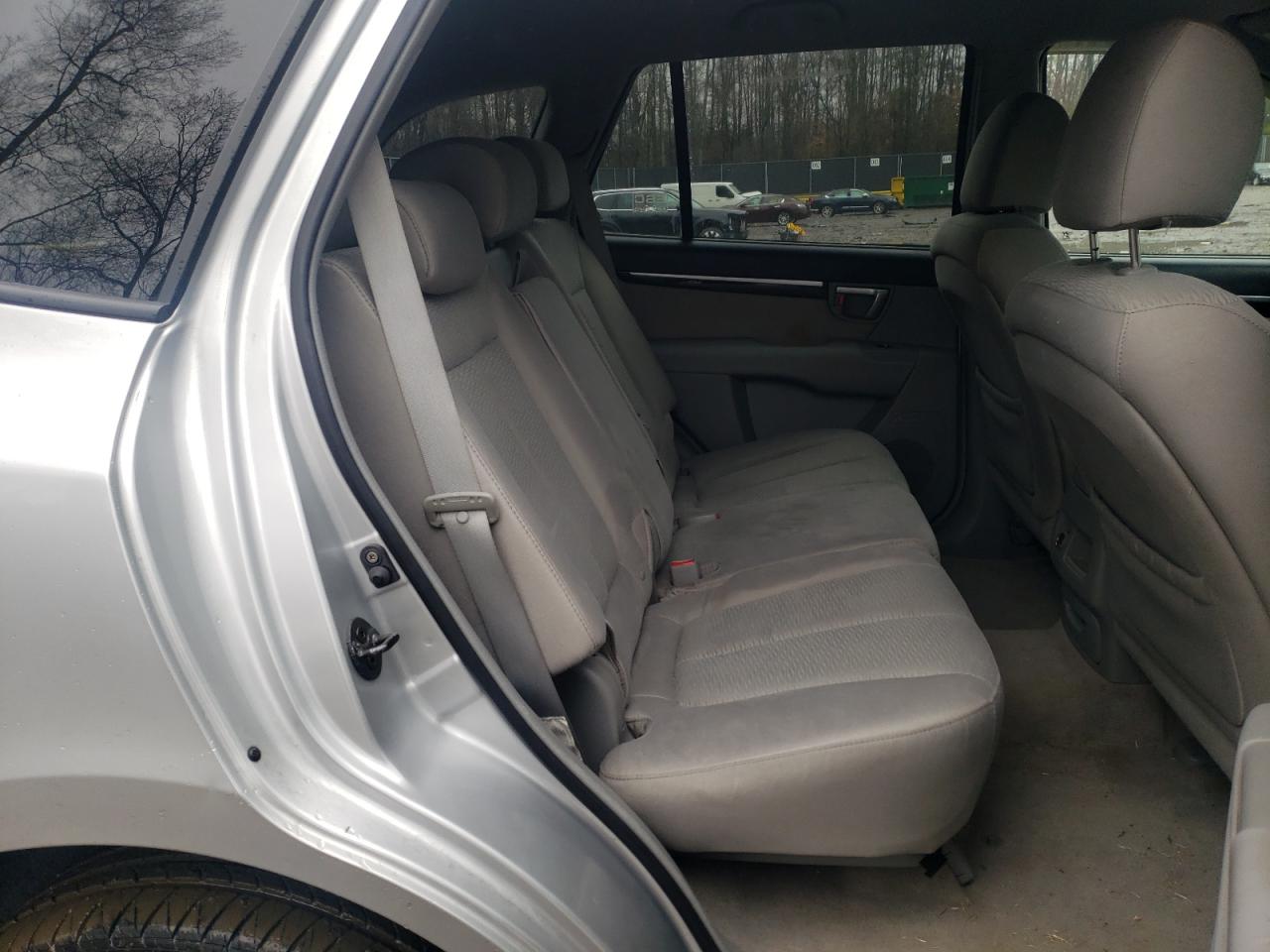 Photo 6 from auction – 2007 HYUNDAI SANTA FE G with VIN 5NMSG73D87H077107