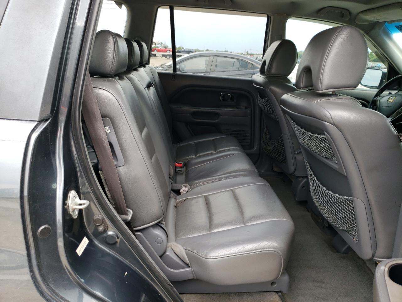 Photo 6 from auction – 2006 HONDA PILOT EX with VIN 5FNYF286X6B049898