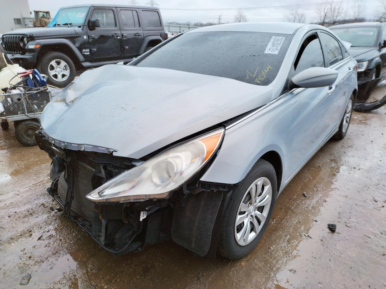 Photo 2 from auction – 2012 HYUNDAI SONATA GLS with VIN 5NPEB4AC2CH456329