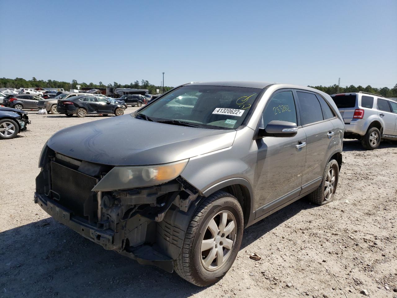 Photo 2 from auction – 2011 KIA SORENTO BA with VIN 5XYKT3A14BG171775