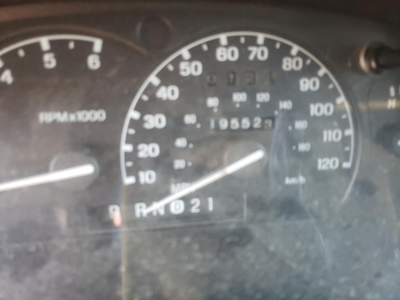 Photo 8 from auction – 2000 FORD EXPLORER L with VIN 1FMZU85P8YZB21250