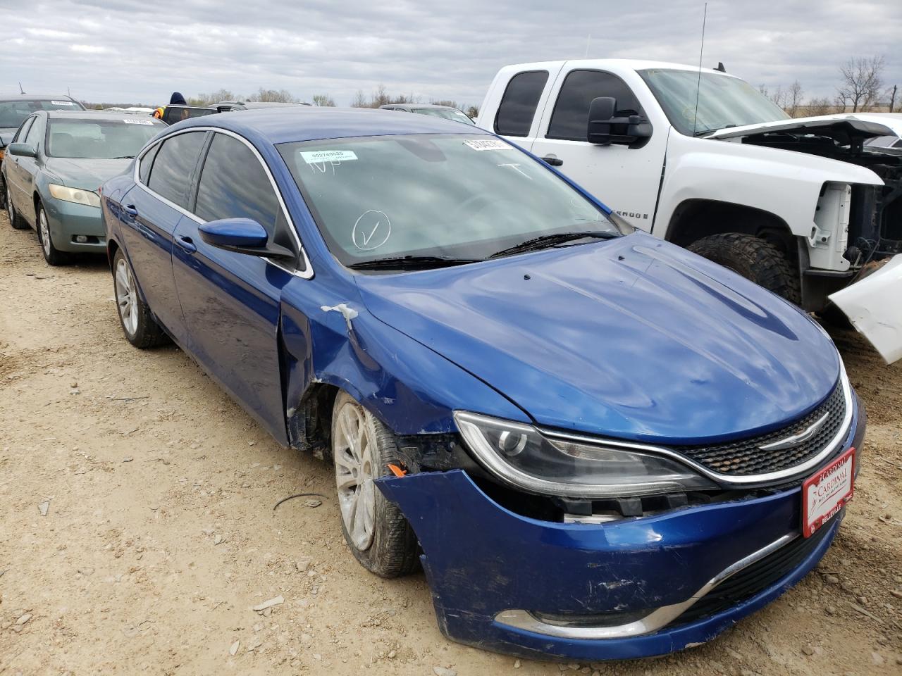 CHRYSLER 200 LIMITE 2015 with VIN 1C3CCCAB3FN669563 - Photo from auction