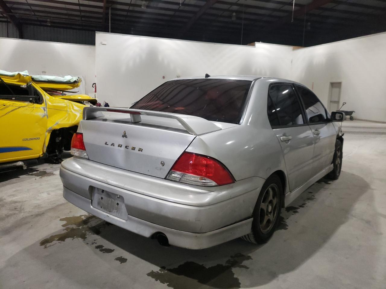 Photo 4 from auction – 2003 MITSUBISHI LANCER OZ with VIN JA3AJ86E43U093328