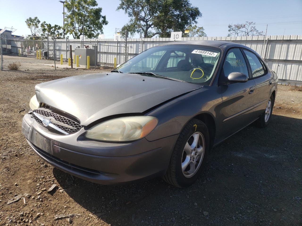 Photo 2 from auction – 2003 FORD TAURUS SE with VIN 1FAFP53203G269651