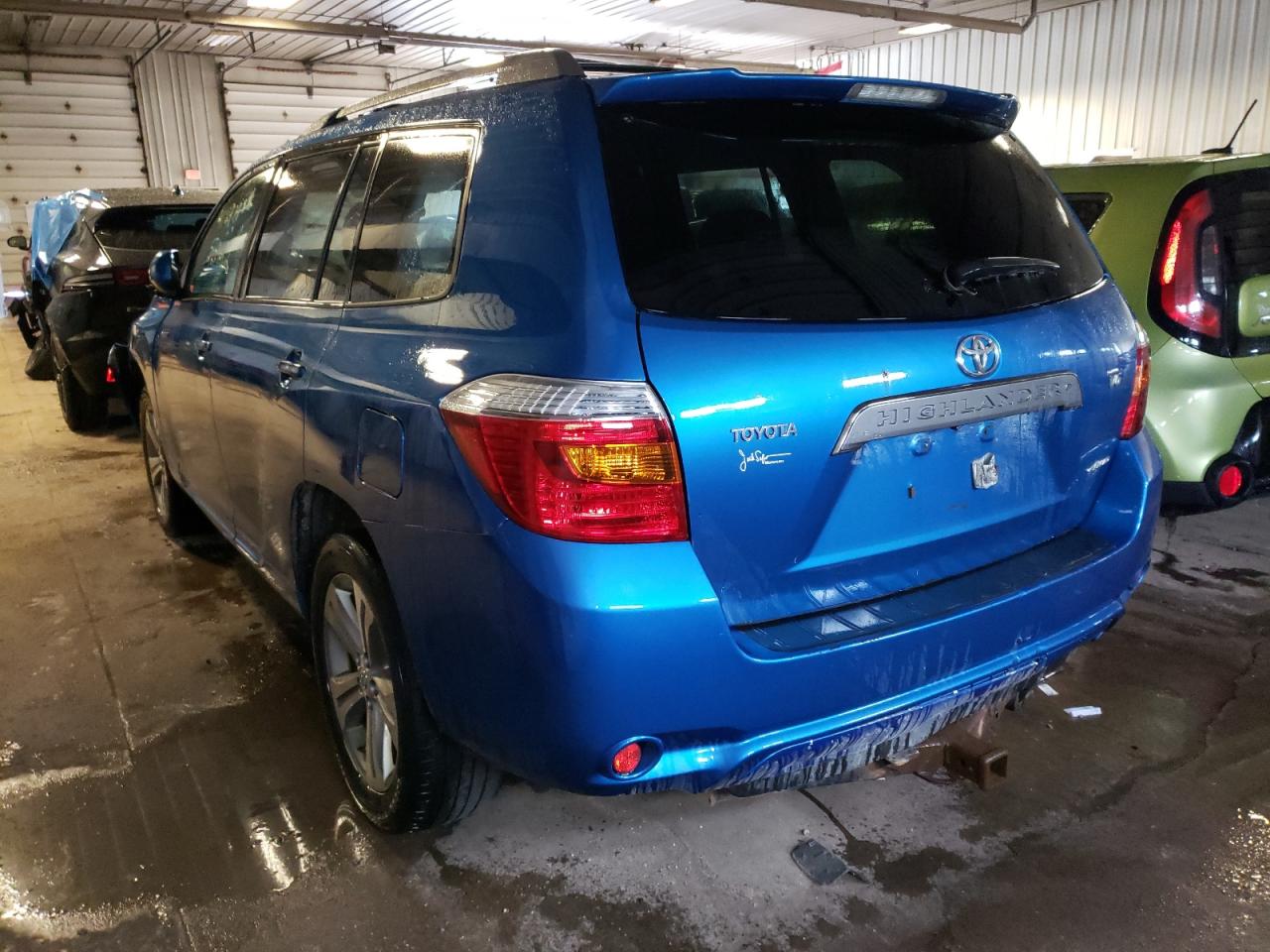 Photo 3 from auction – 2008 TOYOTA HIGHLANDER with VIN JTEES43A582015570