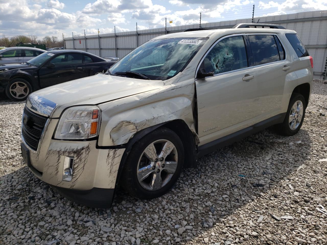 Photo 2 from auction – 2014 GMC TERRAIN SL with VIN 2GKALSEK3E6107273