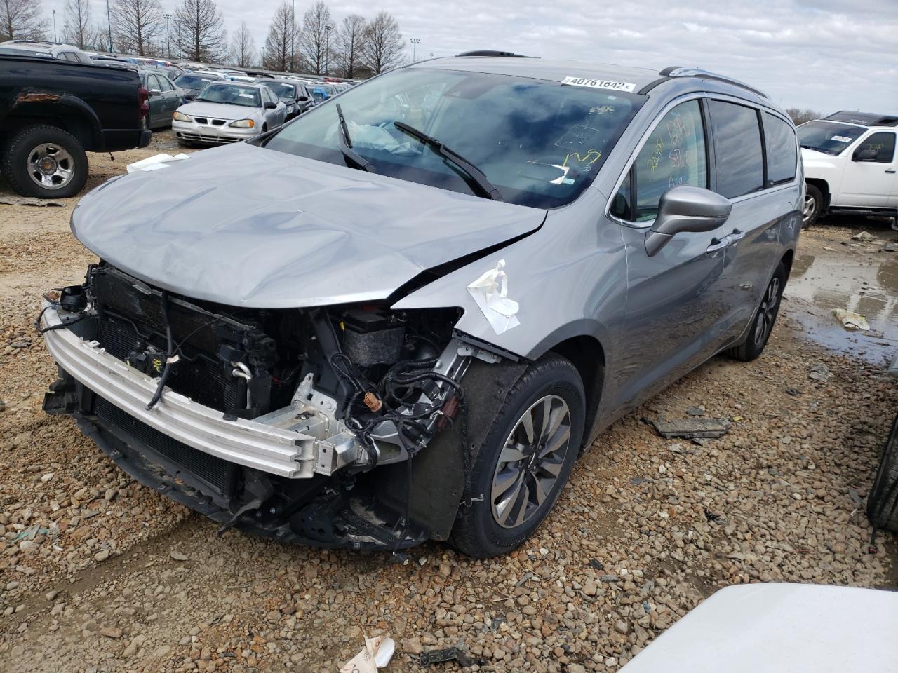 Photo 2 from auction – 2021 CHRYSLER PACIFICA T with VIN 2C4RC1BG1MR516183