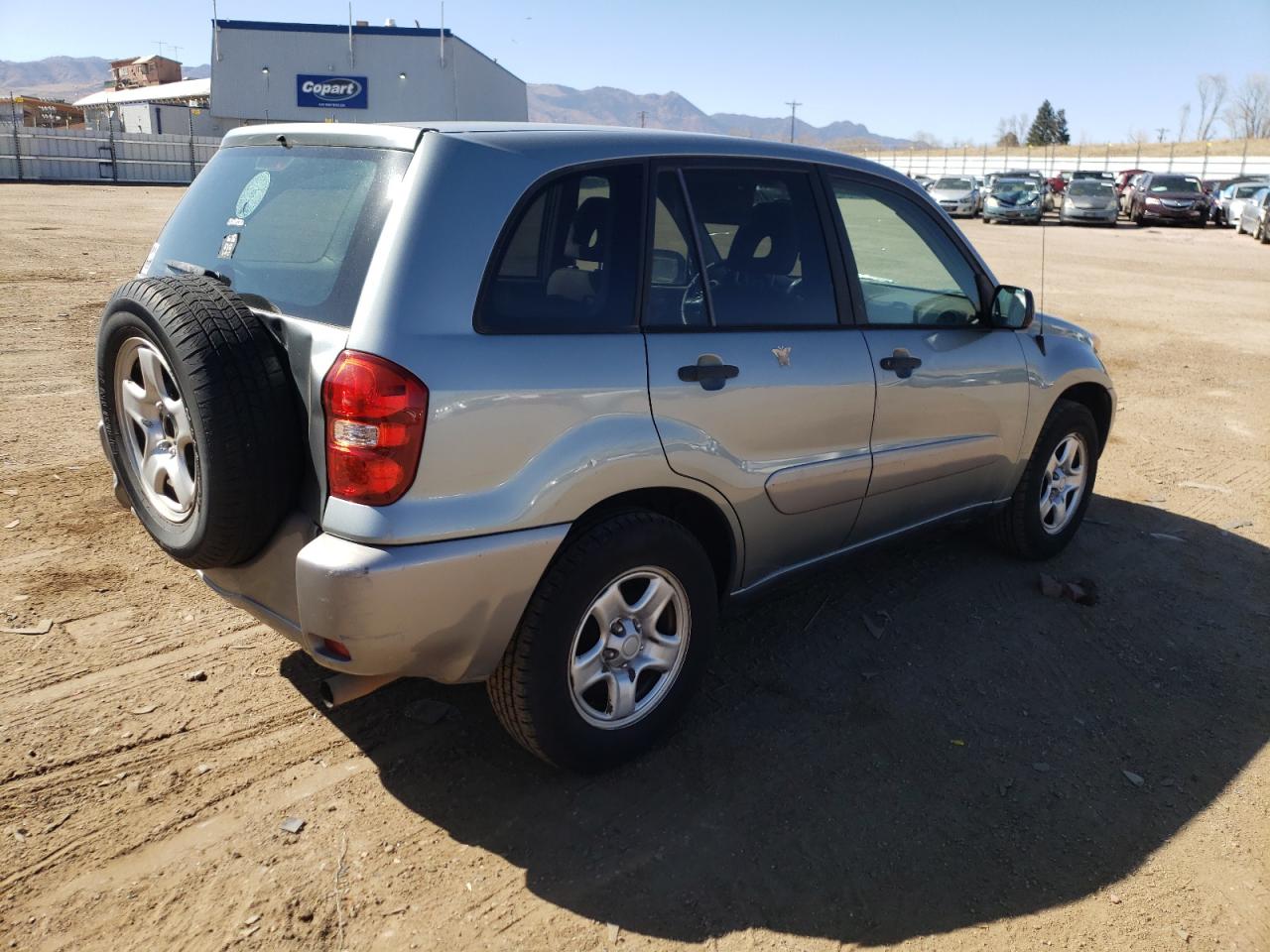 Photo 4 from auction – 2005 TOYOTA RAV4 with VIN JTEGD20V550060384