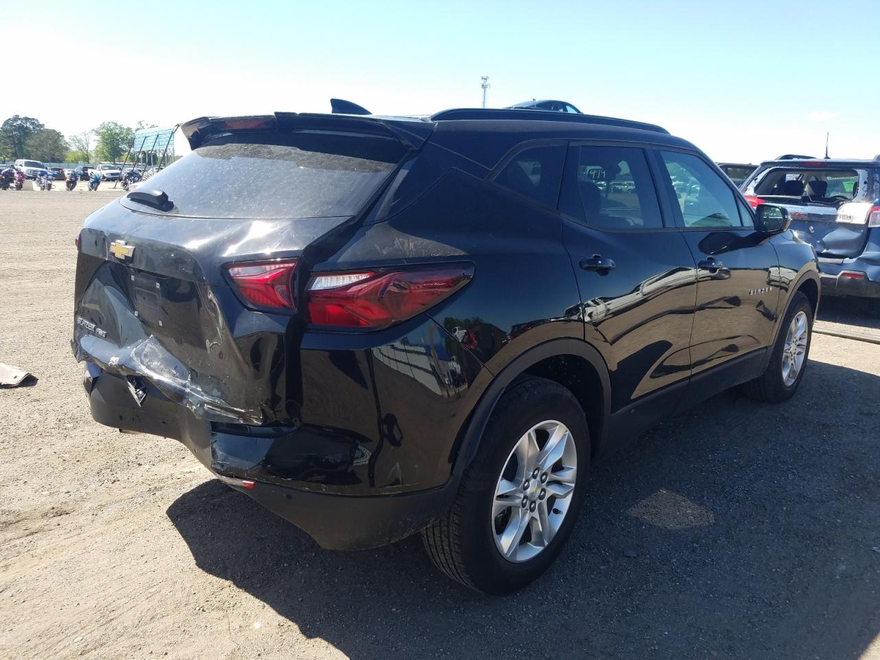 Photo 4 from auction – 2019 CHEVROLET BLAZER 2LT with VIN 3GNKBGRS1KS569720