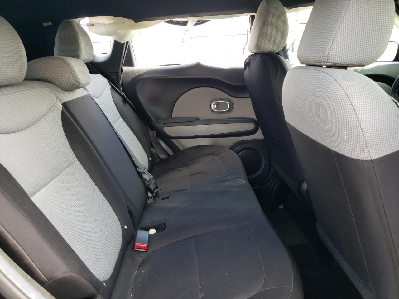 Photo 6 from auction – 2016 KIA SOUL with VIN KNDJN2A28G7367733