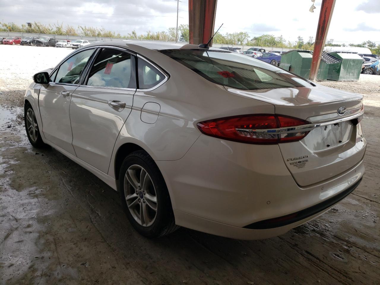 Photo 3 from auction – 2018 FORD FUSION SE with VIN 3FA6P0HD3JR223752