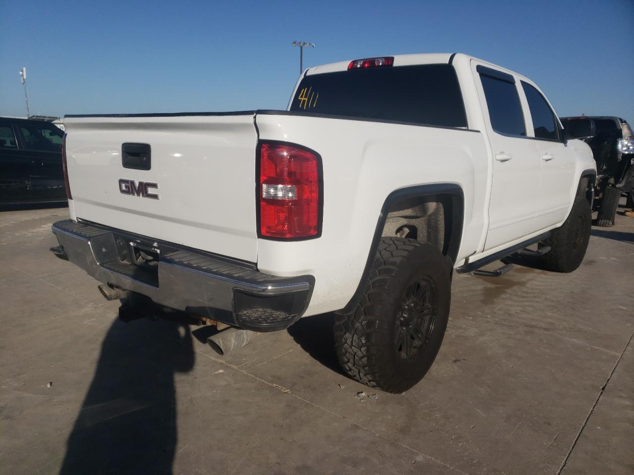 Photo 4 from auction – 2018 GMC SIERRA with VIN 3GTU2MEC2JG257809