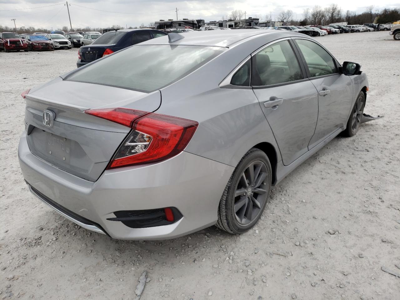 Photo 4 from auction – 2019 HONDA CIVIC EX with VIN JHMFC1F39KX003495