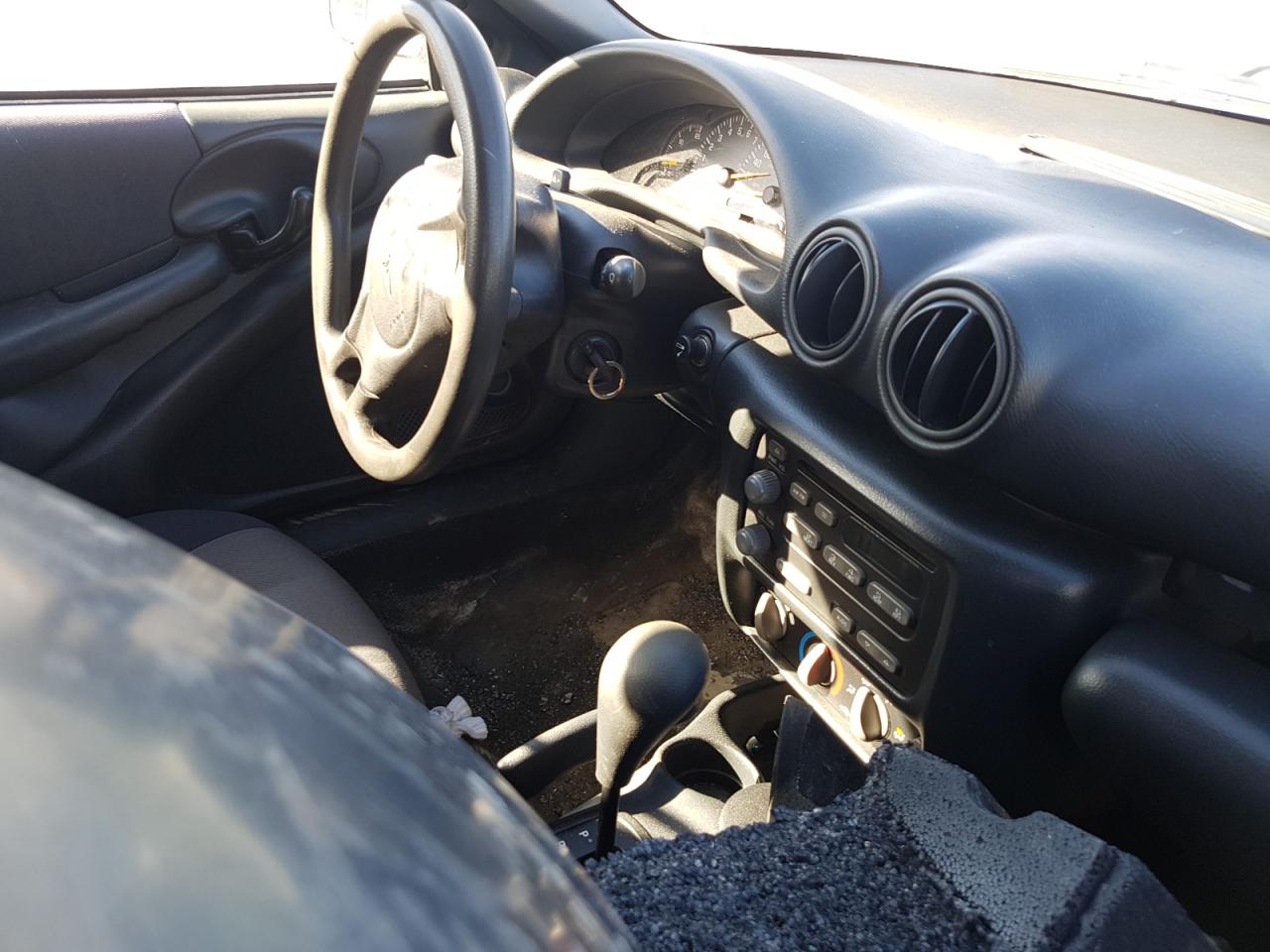 Photo 5 from auction – 2005 PONTIAC SUNFIRE with VIN 3G2JB12F65S136062