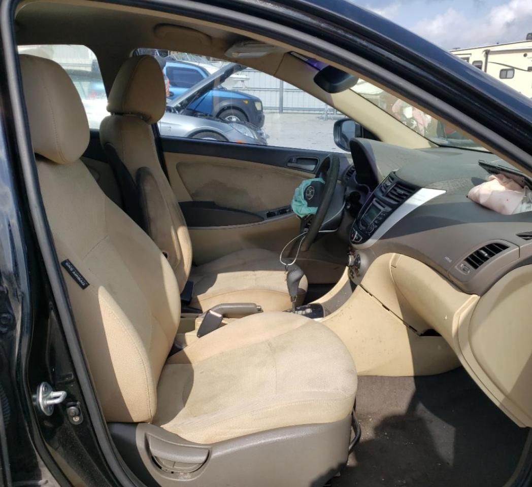 Photo 5 from auction – 2012 HYUNDAI ACCENT GLS with VIN KMHCT4AE6CU137748