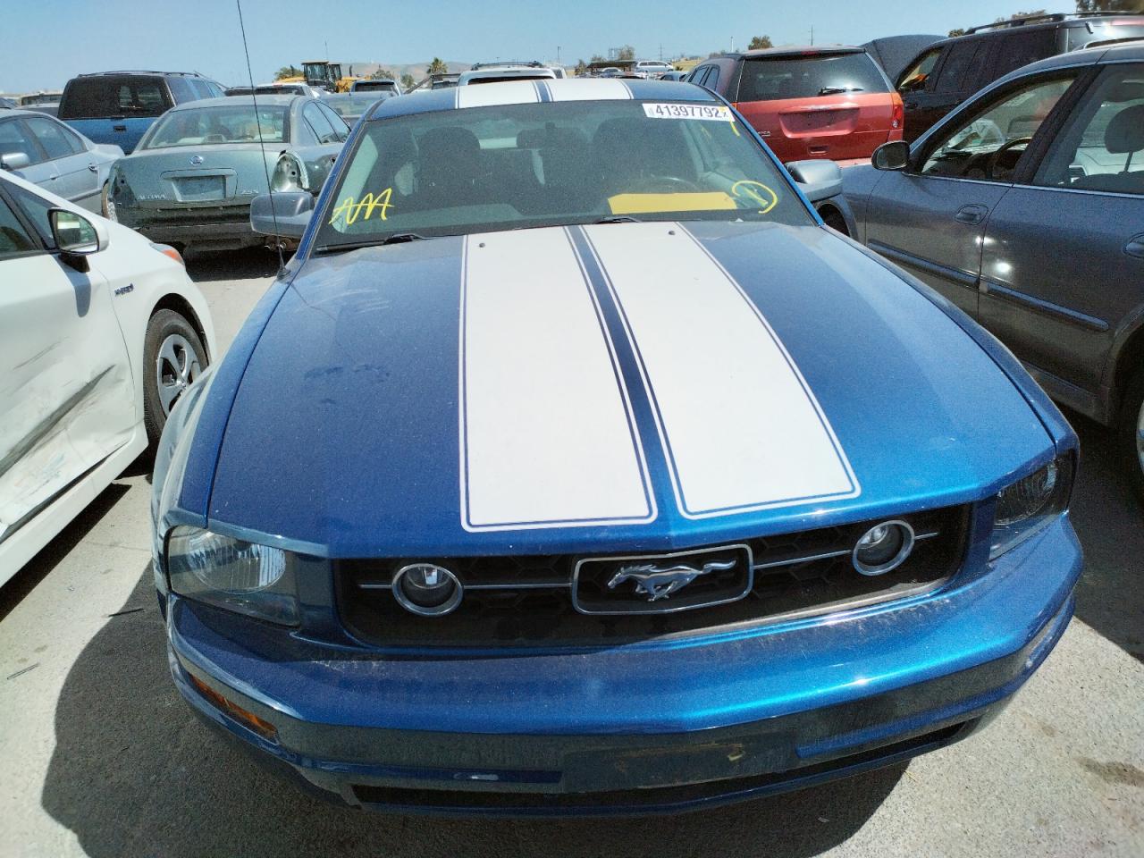 Photo 9 from auction – 2006 FORD MUSTANG with VIN 1ZVFT80N165142247