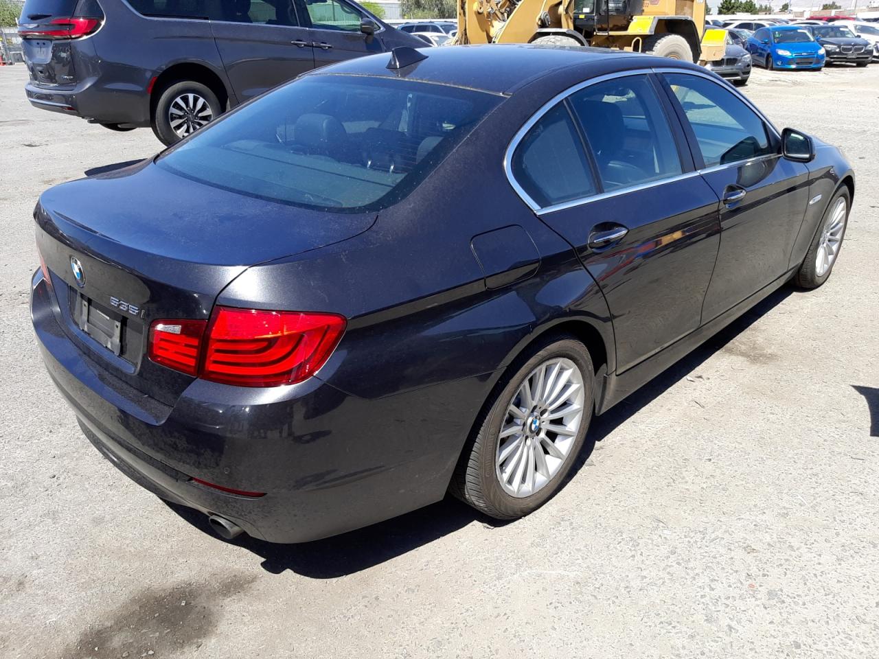 Photo 4 from auction – 2011 BMW 535 I with VIN WBAFR7C51BC802393