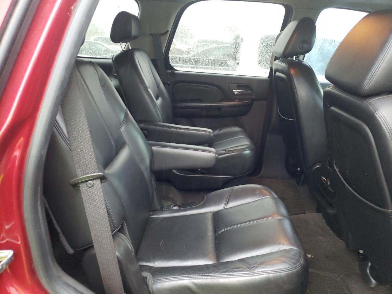 Photo 6 from auction – 2008 GMC YUKON DENA with VIN 1GKFK63818J108145
