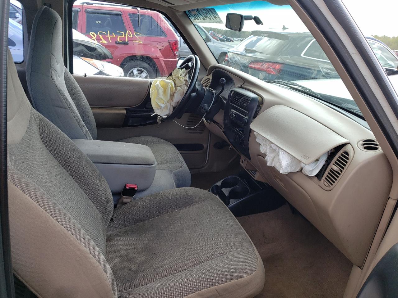 Photo 5 from auction – 2000 FORD RANGER SUP with VIN 1FTYR14V2YPA67979