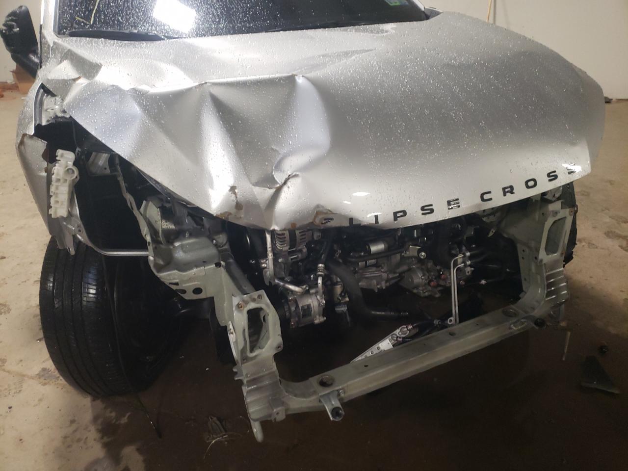 Photo 9 from auction – 2022 MITSUBISHI ECLIPSE CR with VIN JA4ATVAA1NZ001008