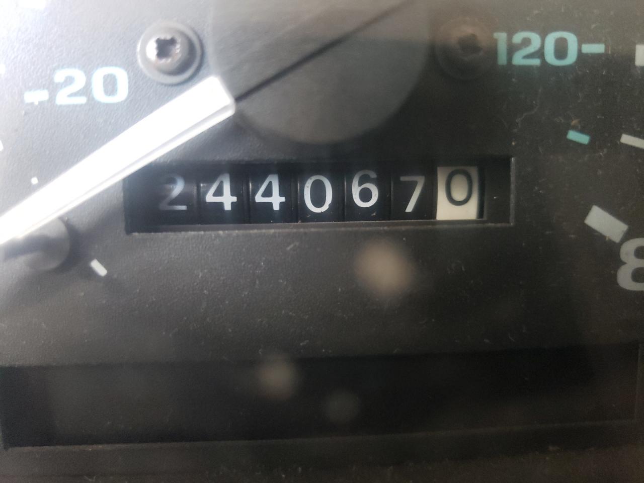 Photo 8 from auction – 1994 FORD RANGER with VIN 1FTCR10A3RUD87067